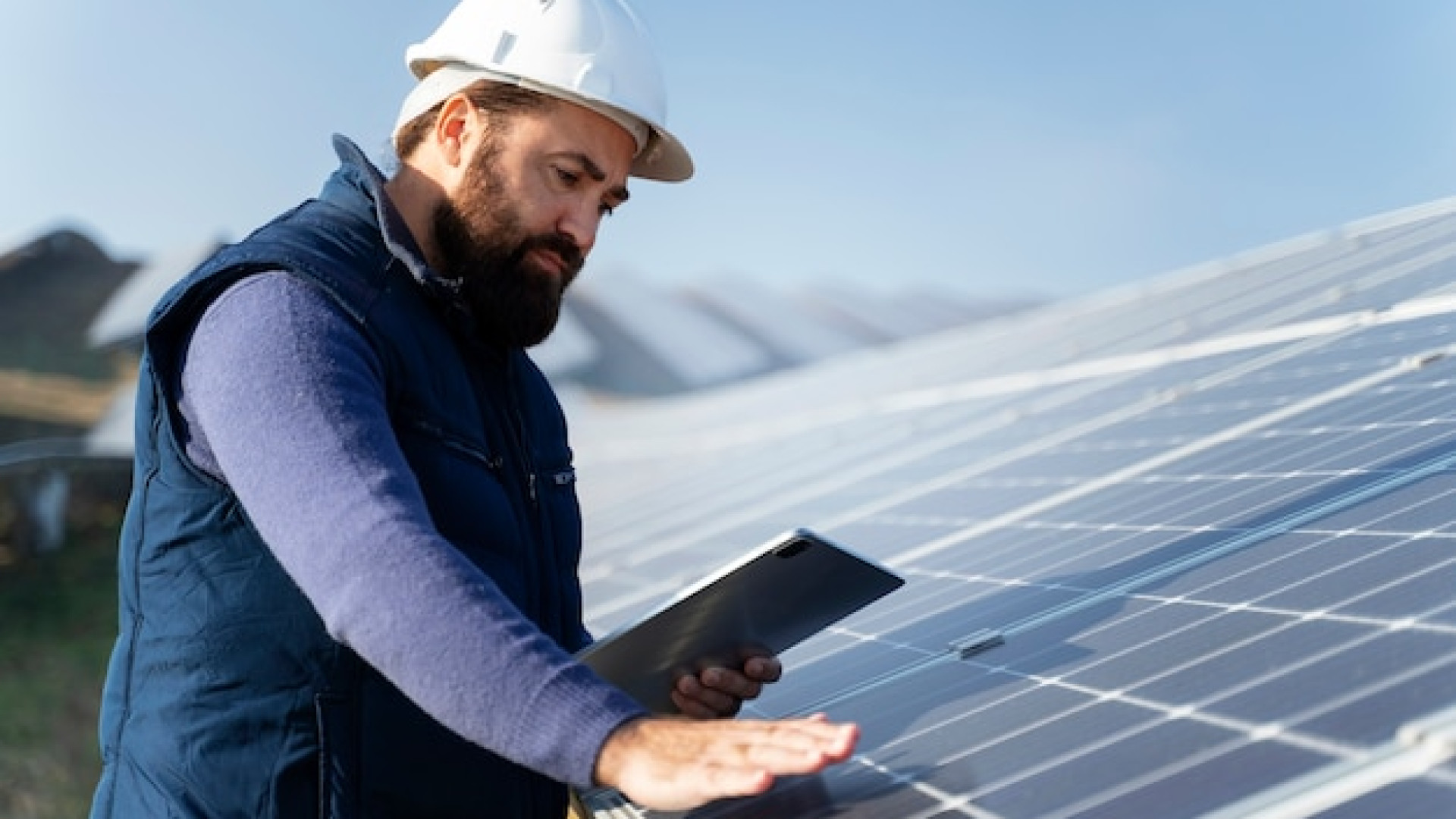 Installateur photovoltaïque à Toulouse : comment choisir le bon professionnel ?